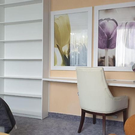 Kvetinovy Apartman A3B V Chomutove Экстерьер фото